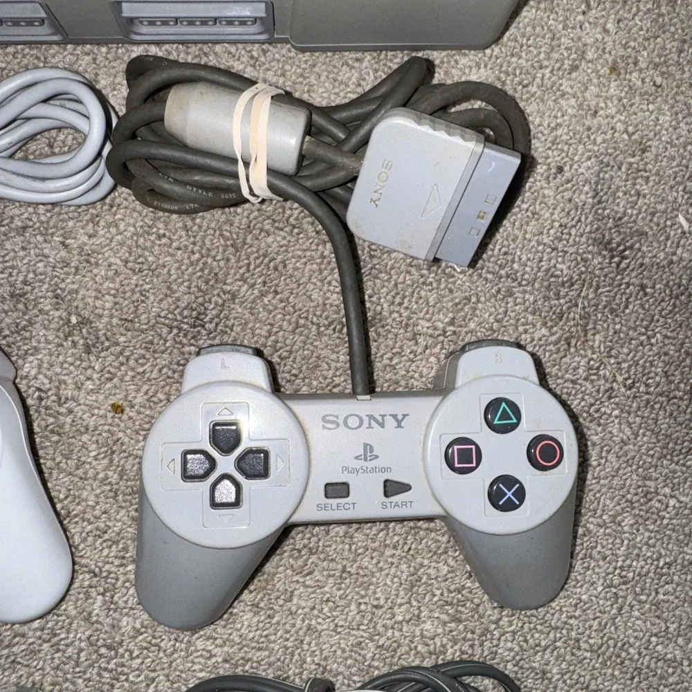 Sony PlayStation 1 SCPH-7501 Console PS1 Bundle 2 Controllers 2 Games Tested EUC